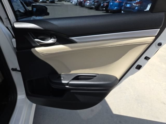 2019 Honda Civic EX-L - Photo 23