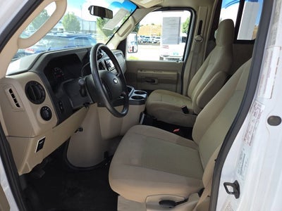 2013 Ford Econoline Commercial Cutaway Base