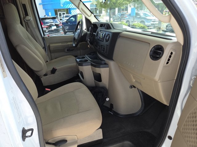 2013 Ford Econoline Commercial Cutaway Base