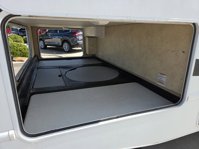 2013 Ford Econoline Commercial Cutaway Base