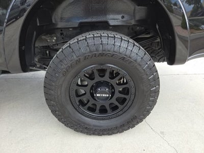 2022 Ford Super Duty F-350 SRW LARIAT