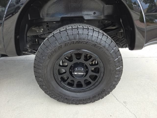 2022 Ford Super Duty F-350 SRW LARIAT