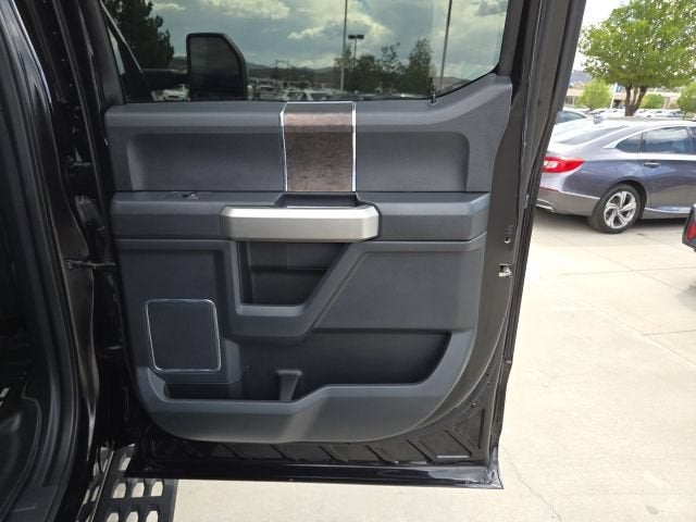 2022 Ford Super Duty F-350 SRW LARIAT