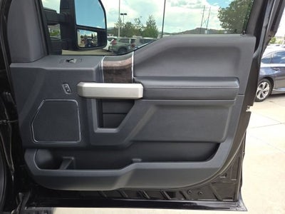 2022 Ford Super Duty F-350 SRW LARIAT