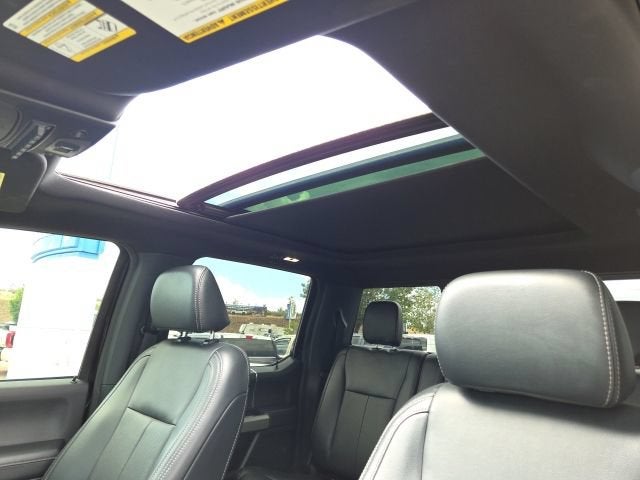 2022 Ford Super Duty F-350 SRW LARIAT