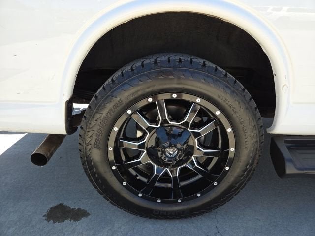 2019 Chevrolet Express Passenger LT