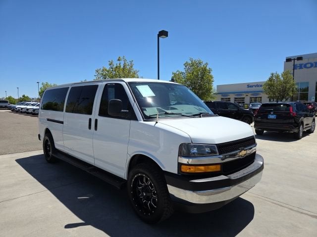 2019 Chevrolet Express Passenger LT