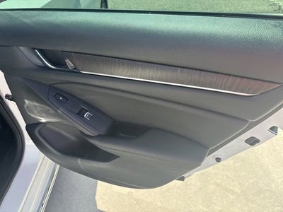 2020 Honda Accord Hybrid Touring