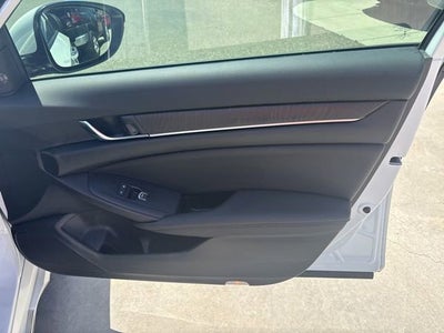 2020 Honda Accord Hybrid Touring