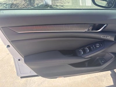 2020 Honda Accord Hybrid Touring
