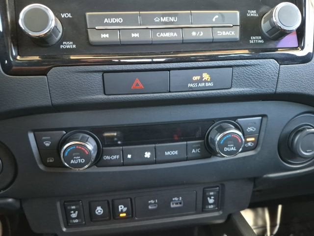 2022 Nissan Frontier SV