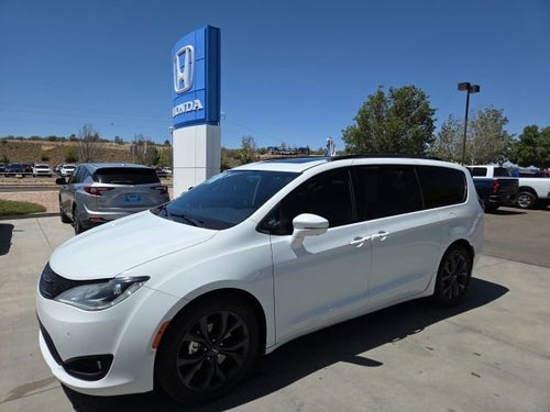 2020 Chrysler Pacifica Limited 35th Anniversary