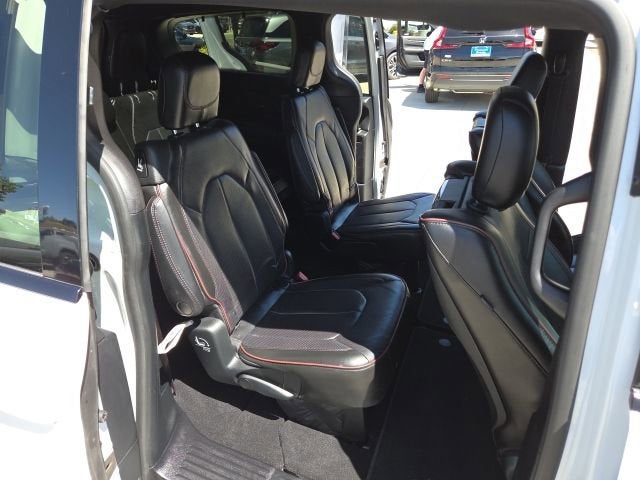 2020 Chrysler Pacifica Limited 35th Anniversary