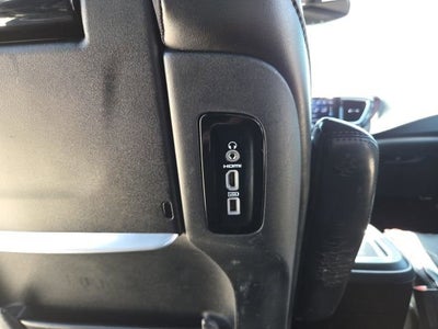 2020 Chrysler Pacifica Limited 35th Anniversary