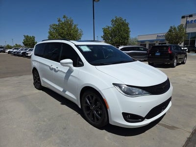 2020 Chrysler Pacifica Limited 35th Anniversary