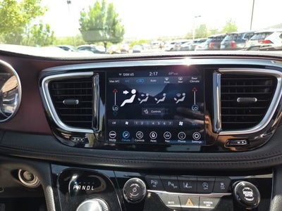 2020 Chrysler Pacifica Limited 35th Anniversary