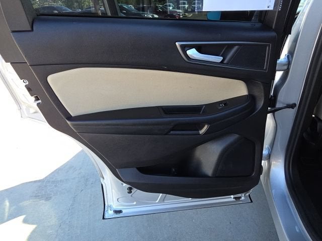 2017 Ford Edge SE