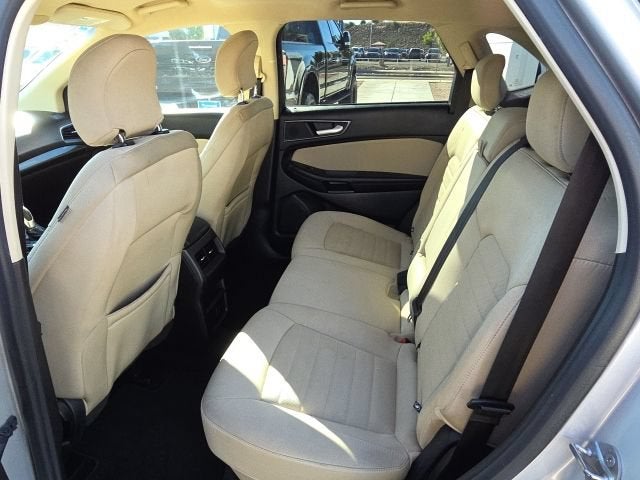 2017 Ford Edge SE