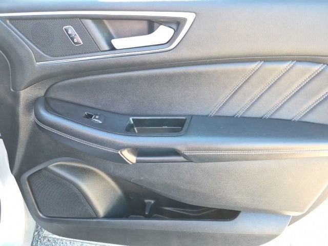 2016 Ford Edge Sport