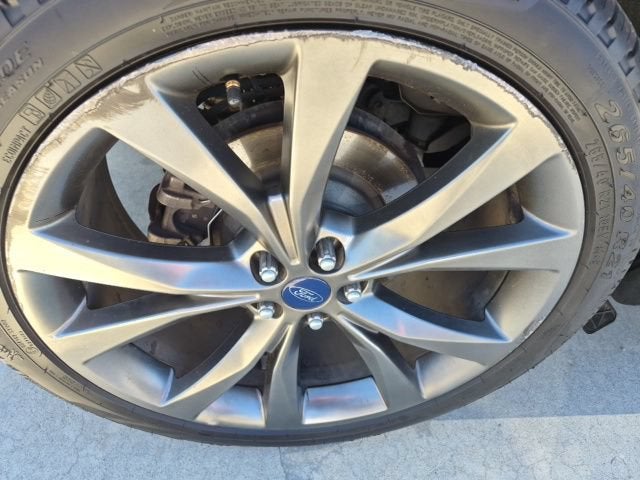 2016 Ford Edge Sport