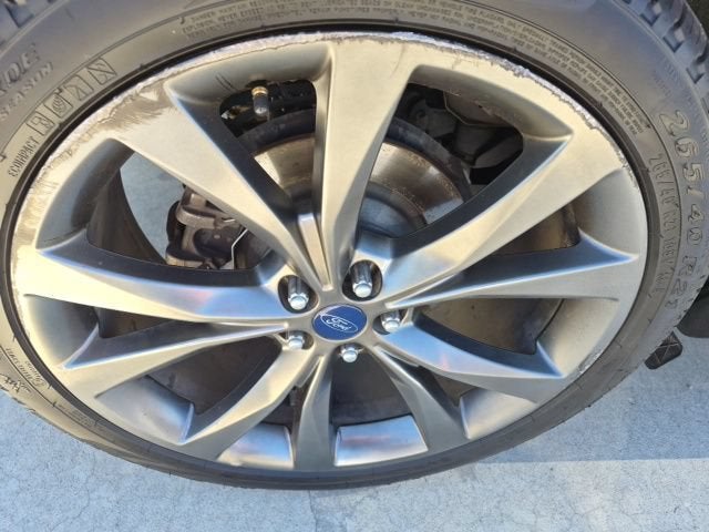 2016 Ford Edge Sport