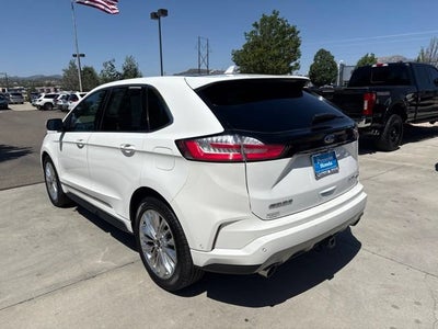 2020 Ford Edge Titanium