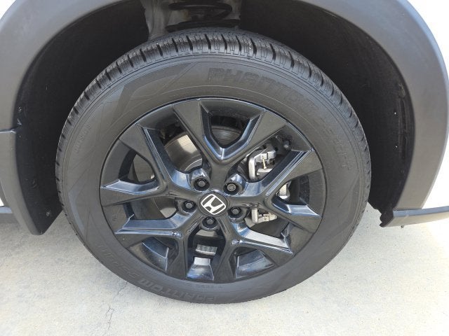 2025 Honda HR-V Sport - Photo 13