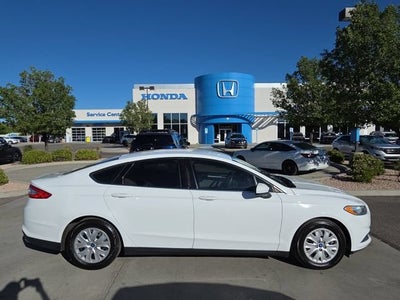 2013 Ford Fusion S