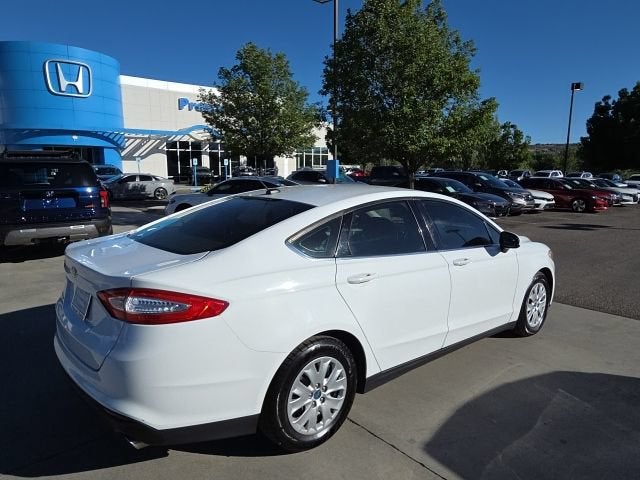 2013 Ford Fusion S