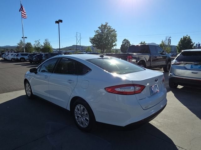 2013 Ford Fusion S