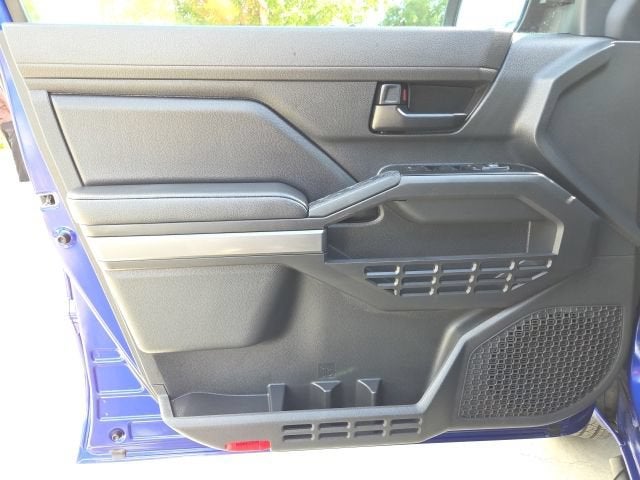 2025 Toyota Tacoma 4WD SR5