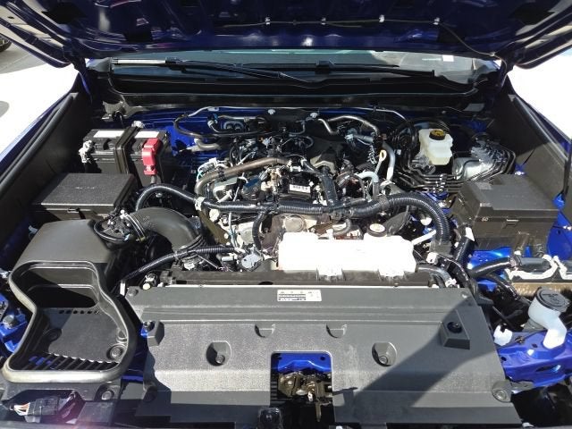 2025 Toyota Tacoma 4WD SR5