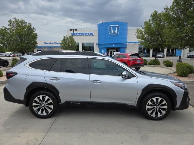 2024 Subaru Outback Touring XT