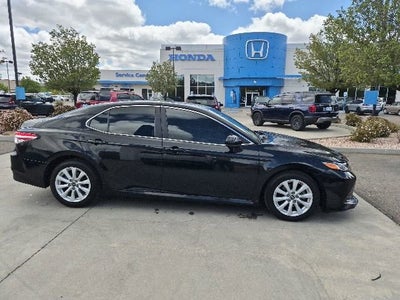 2018 Toyota Camry LE