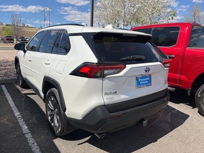 2022 Toyota RAV4 Hybrid XLE Premium