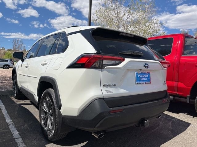 2022 Toyota RAV4 Hybrid XLE Premium