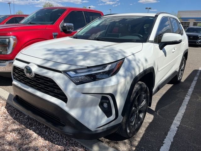 2022 Toyota RAV4 Hybrid XLE Premium