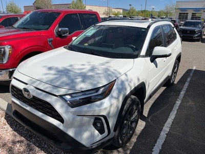 2022 Toyota RAV4 Hybrid XLE Premium