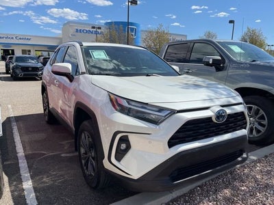 2022 Toyota RAV4 Hybrid XLE Premium