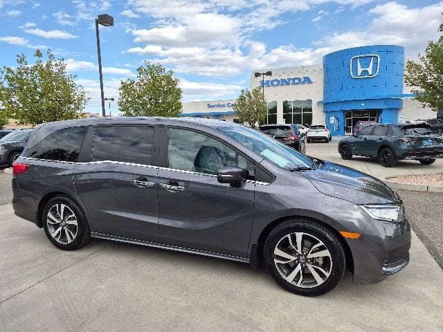 2023 Honda Odyssey Touring - Photo 11