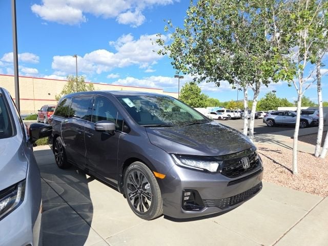 2026 Honda Odyssey Elite's photo