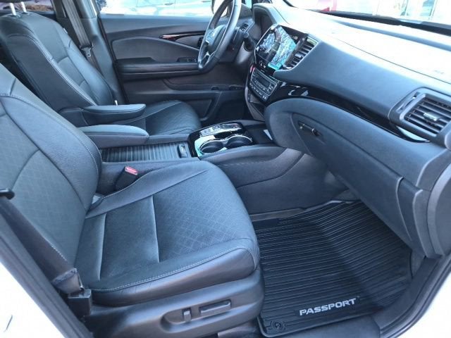 2023 Honda Passport Elite