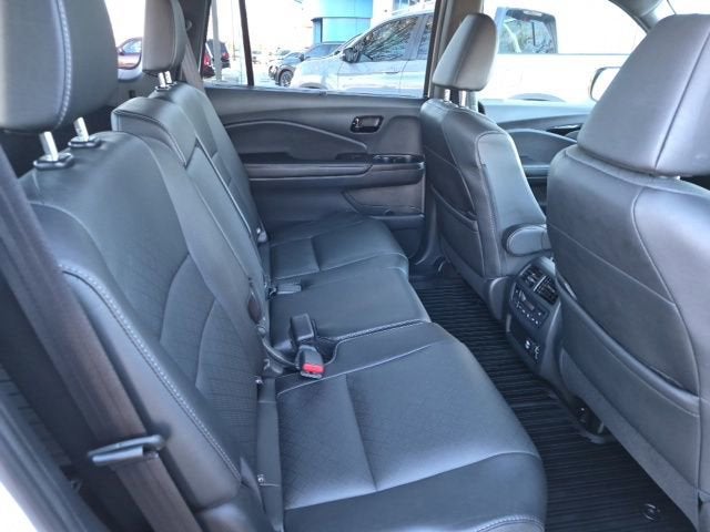 2023 Honda Passport Elite