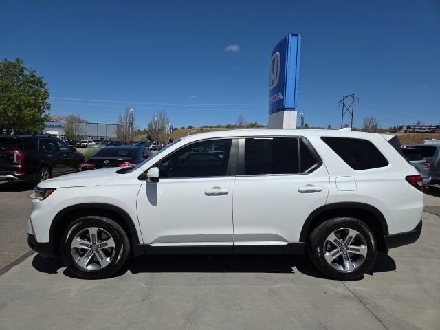 2023 Honda Pilot EX-L 7-Occupant AWD's photo