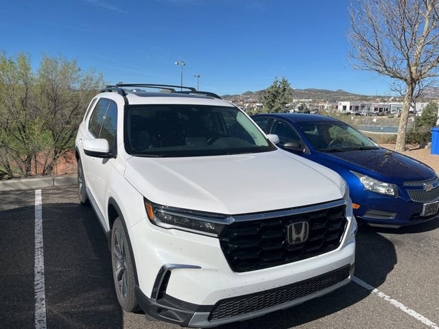 2023 Honda Pilot Touring
