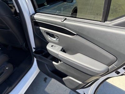 2023 Honda Pilot Touring