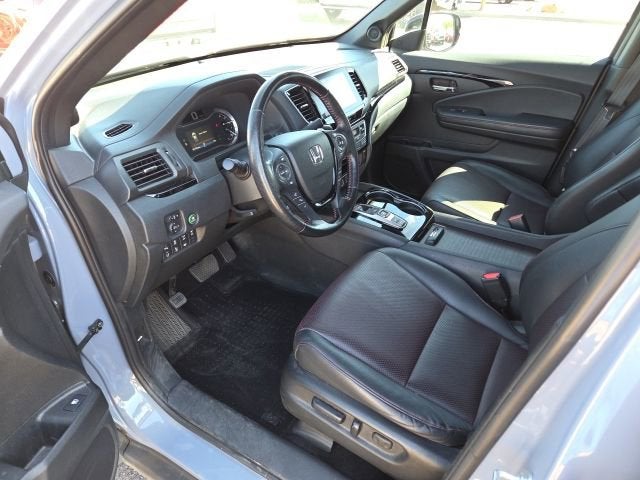 2022 Honda Ridgeline Black Edition
