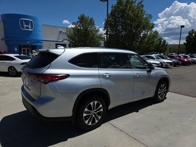 2021 Toyota Highlander XLE