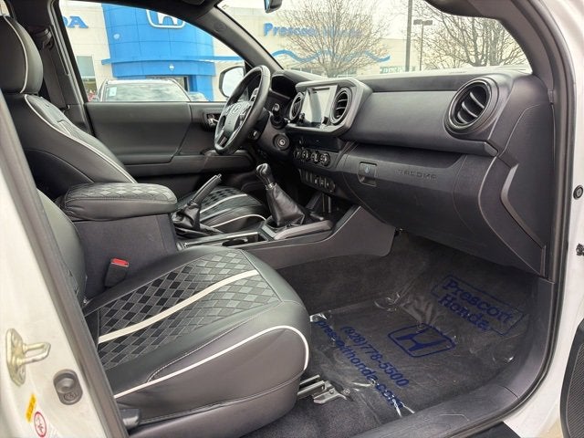 2019 Toyota Tacoma 4WD TRD Off-Road