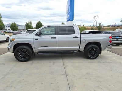2018 Toyota Tundra 4WD SR5